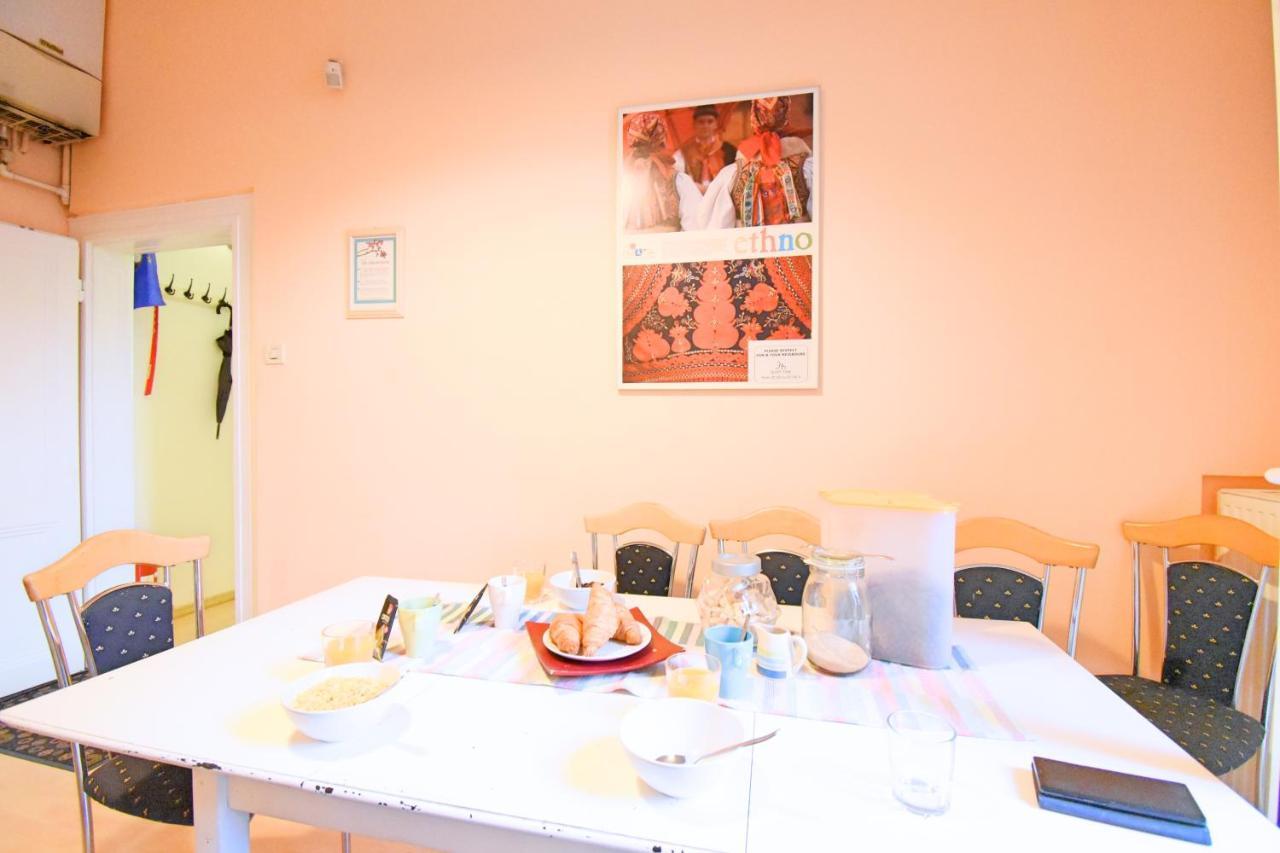 Donos Art Apartment ザグレブ エクステリア 写真